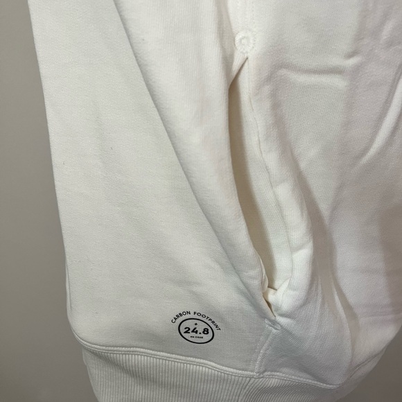 Tread lighter hooded pullover. Very good quality. Brand new XXL. 45-48”woman/man - Picture 9 of 14